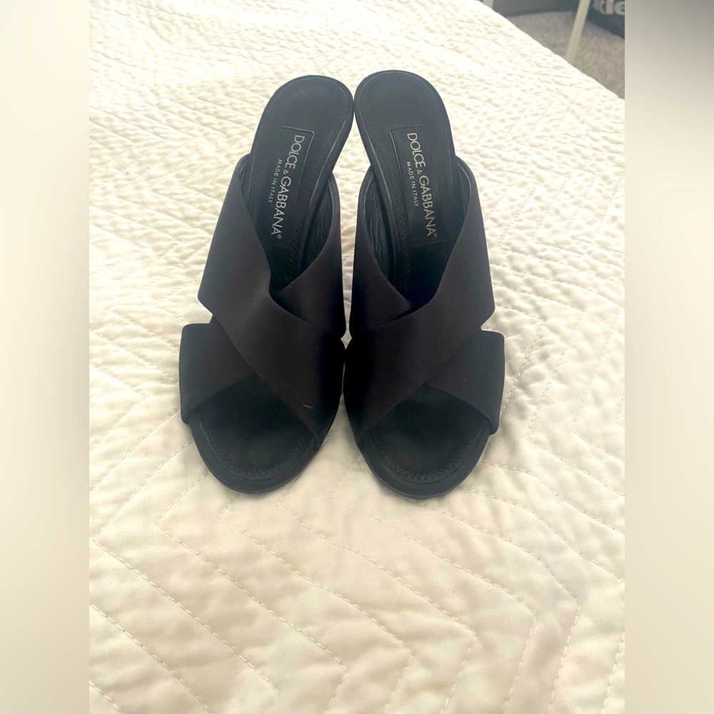 Dolce & Gabbana Black Mules